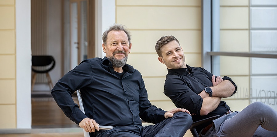 Martin Ballendat und Simon Schoßböck, der zum Partner von Design Ballendat ernannt wurde.